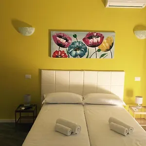  Konukevi Tiburtina